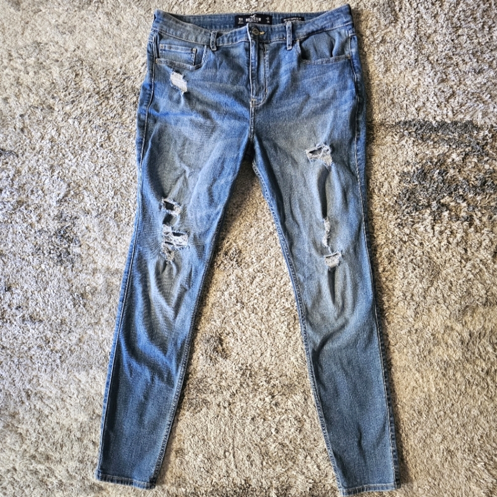 Hollister boyfriend jeans